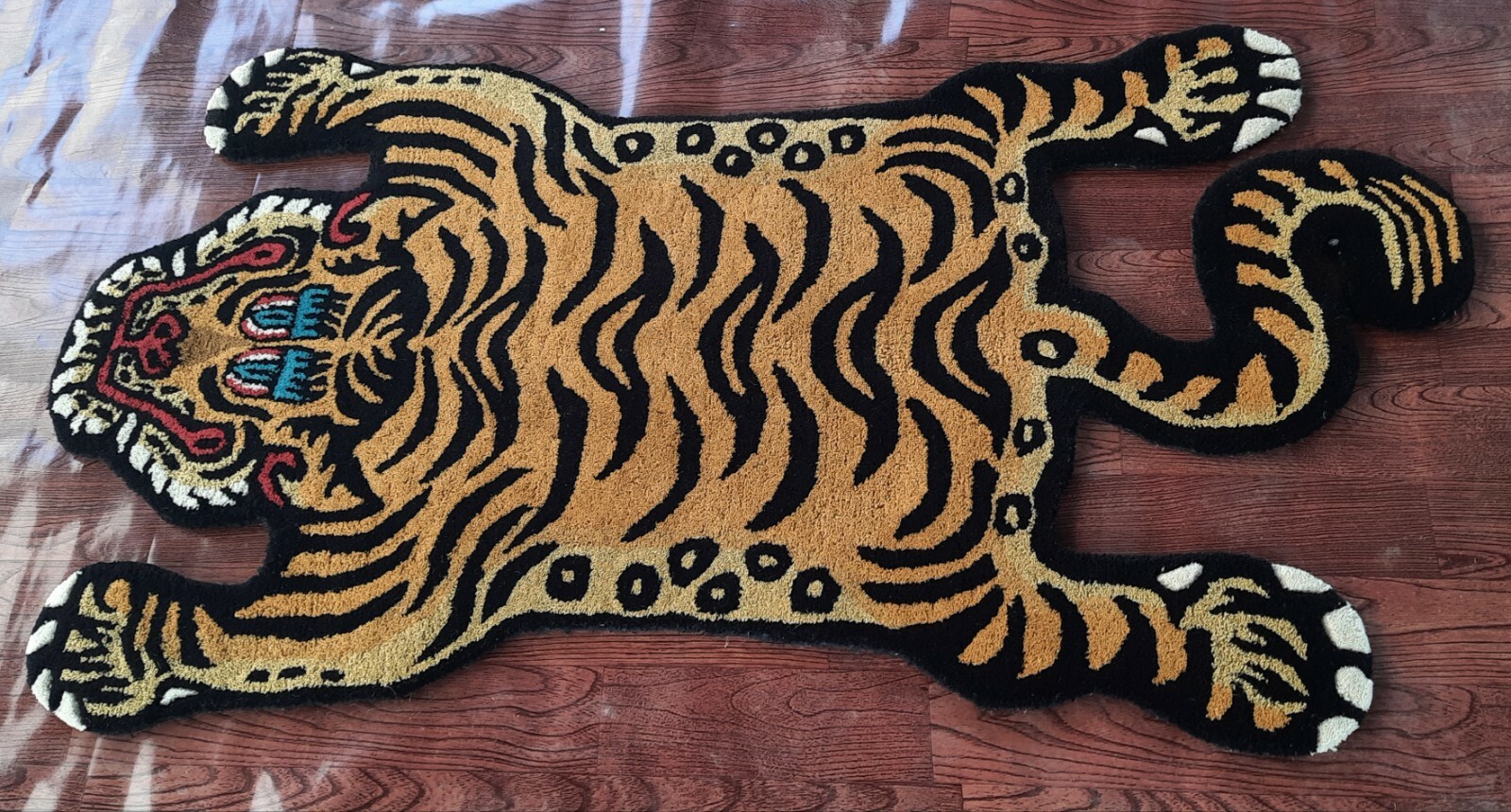 Tibetan Tiger Rugs 3×5 Feet Handmade 100% Woolen Hand Tufted For Home Decoration