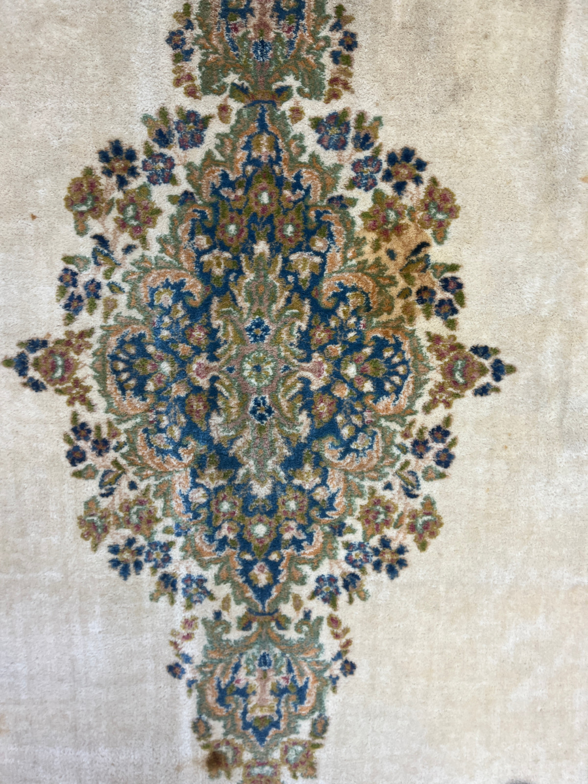 8’9″ x 12′ Indian Kirman Design Oriental Rug – 1950s – Hand Made – 100% Wool