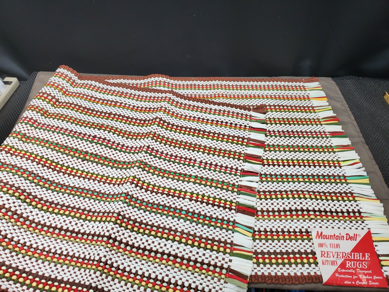 NEW Vintage Mountain Dell 1970s Kitchen Nylon Loop Rug 24″ X 60″