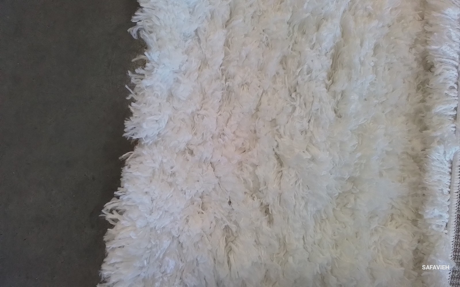 WHITE 5′-1″ x 5′-1″ Flaw in Rug, Reduced Price 1172781541 PSG800B-5SQ
