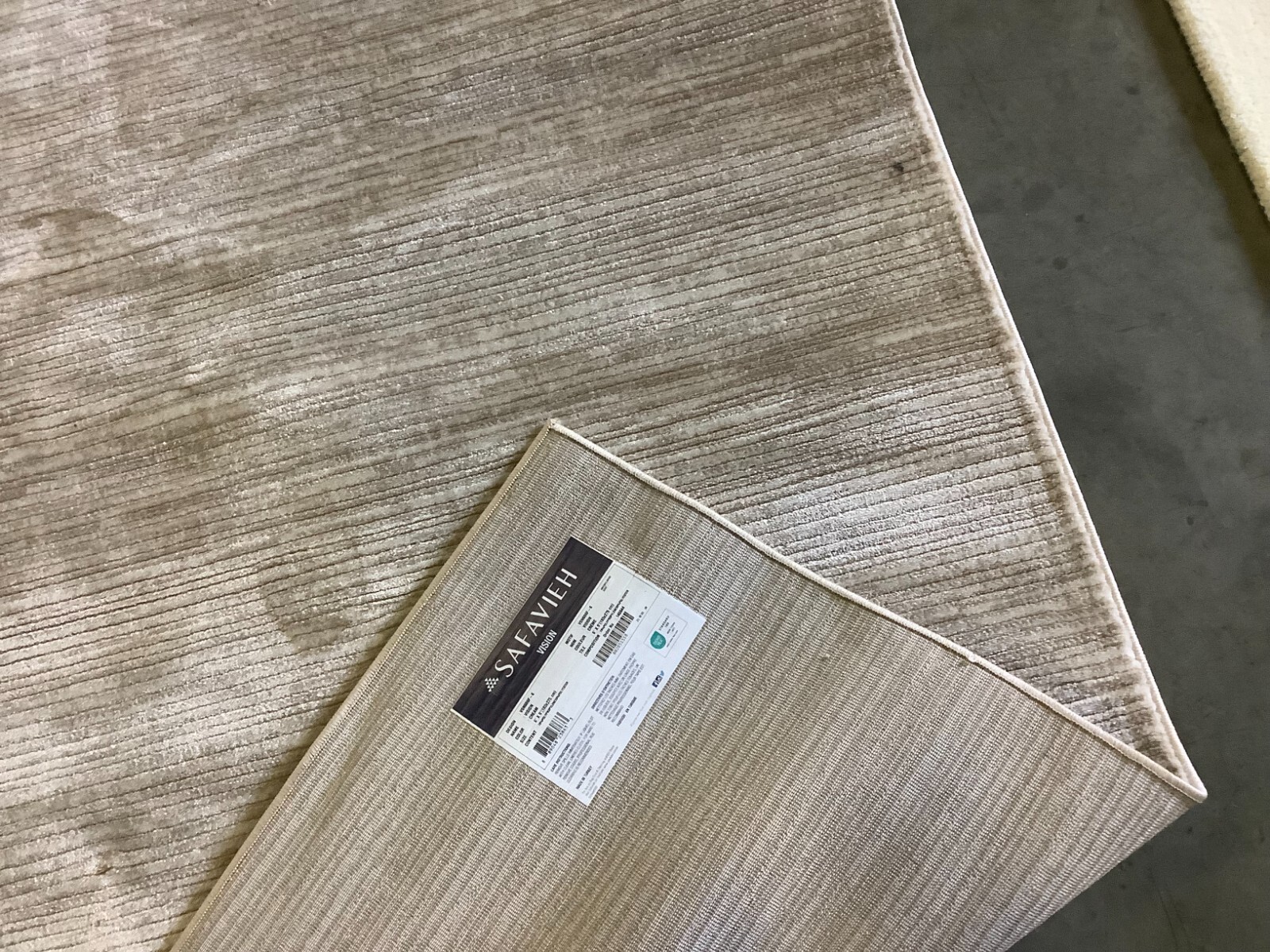 CREME 6′-0″ x 9′-0″ Stained Rug, Reduced Price 1172677336 VSN606F-6