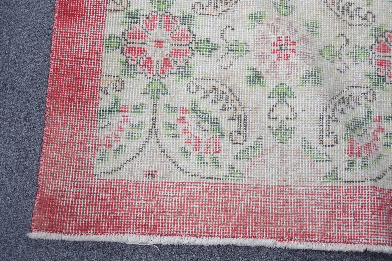 Vintage Rug, 3,7×6,7 ft Area Turkish Rug, Red Green Floral Rug