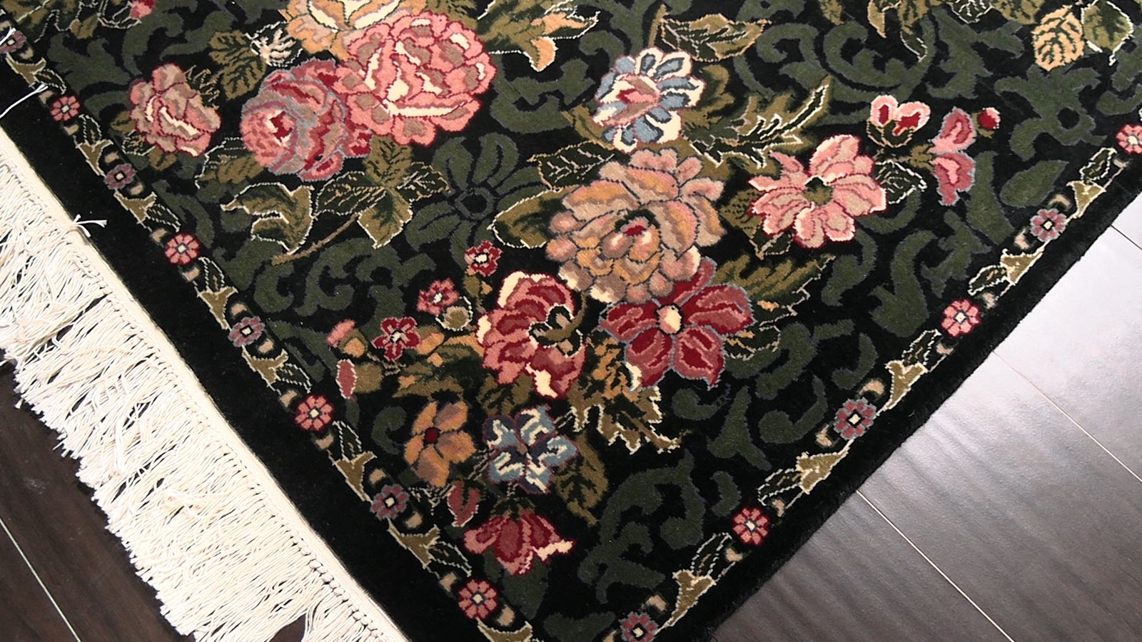6’1”x9′ Hand Knotted Wool Black French Aubusson Savonnerie 300 KPSI Floral Rug