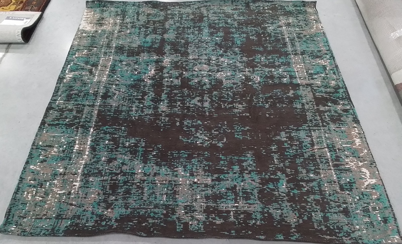 TEAL / BROWN 6′-0″ x 6′-0″ Back Stain Rug, Reduced Price 1172774552 CLV225A-6SQ