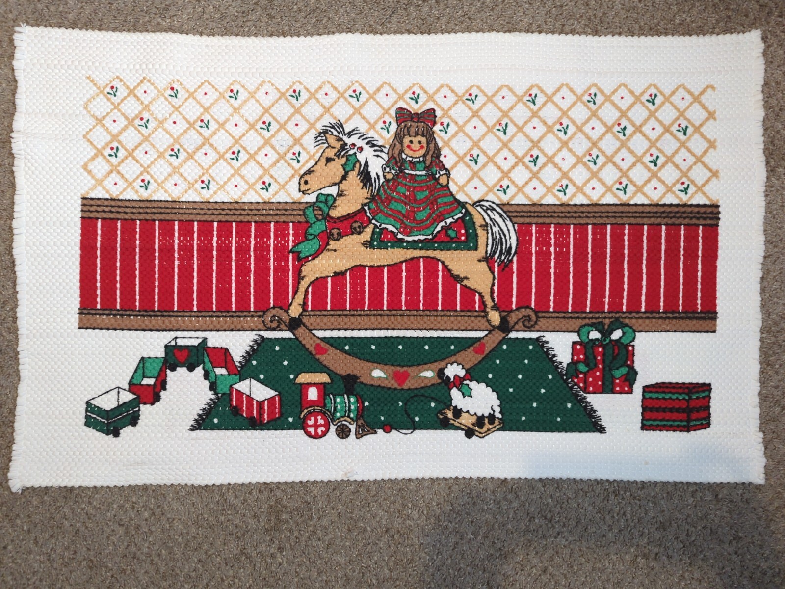 Vintage Style Throw Rug Woven Rag Reversible Country Welcome/Christmas Toys
