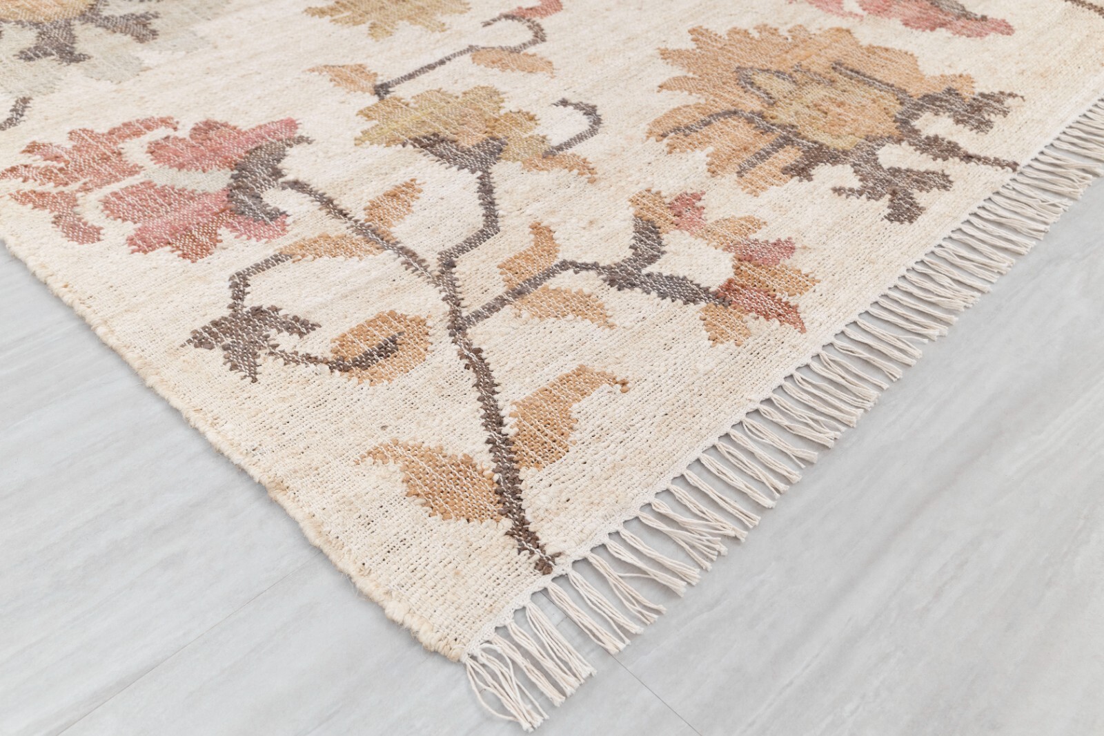 Jute Hand Woven High Quality Floral Style Bohemian Decor Flatweave Kilim Rug