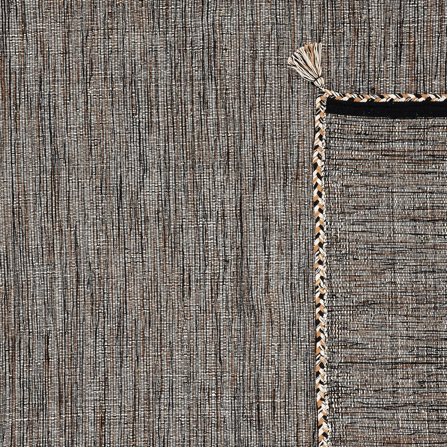 Montauk Collection Accent Rug – 2′ X 3′, Beige & Black, Handmade Flat Weave Cott