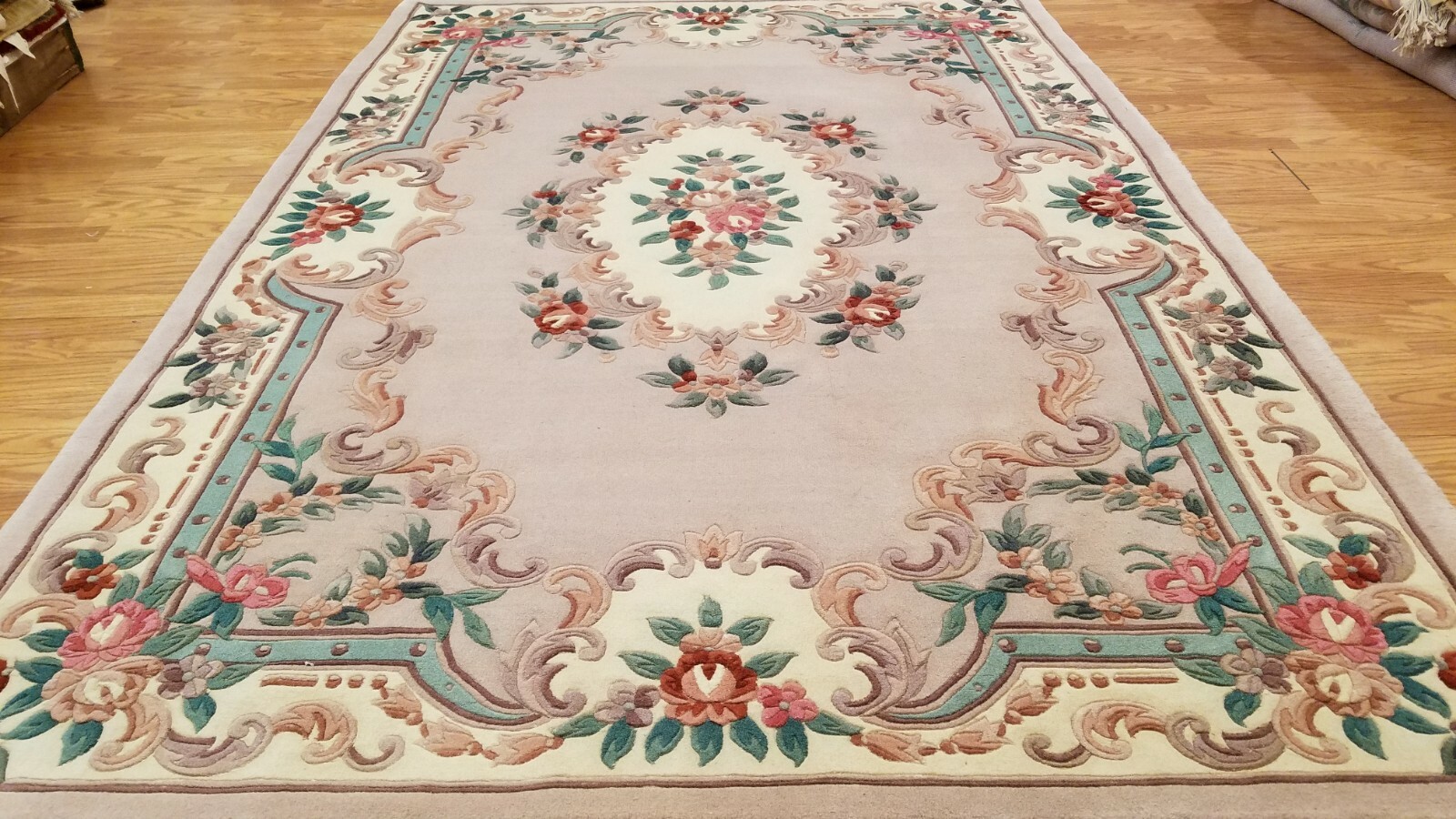 6 x 9 Hand Knotted French Aubusson 100% wool Area rug