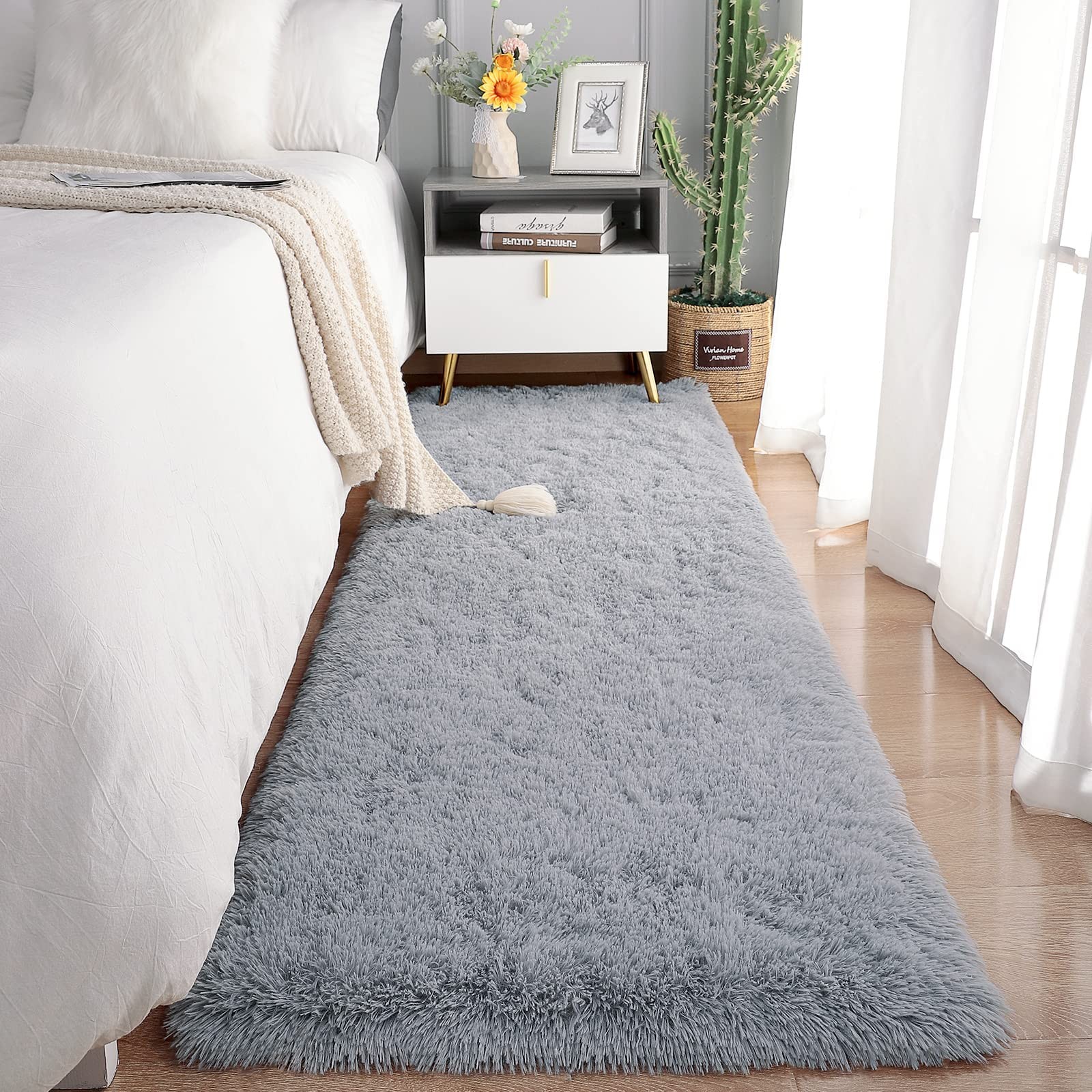 Chicrug Soft Runner Rugs for Bedroom Living Room Plush Fluffy Rug 2×6 Feet Shag