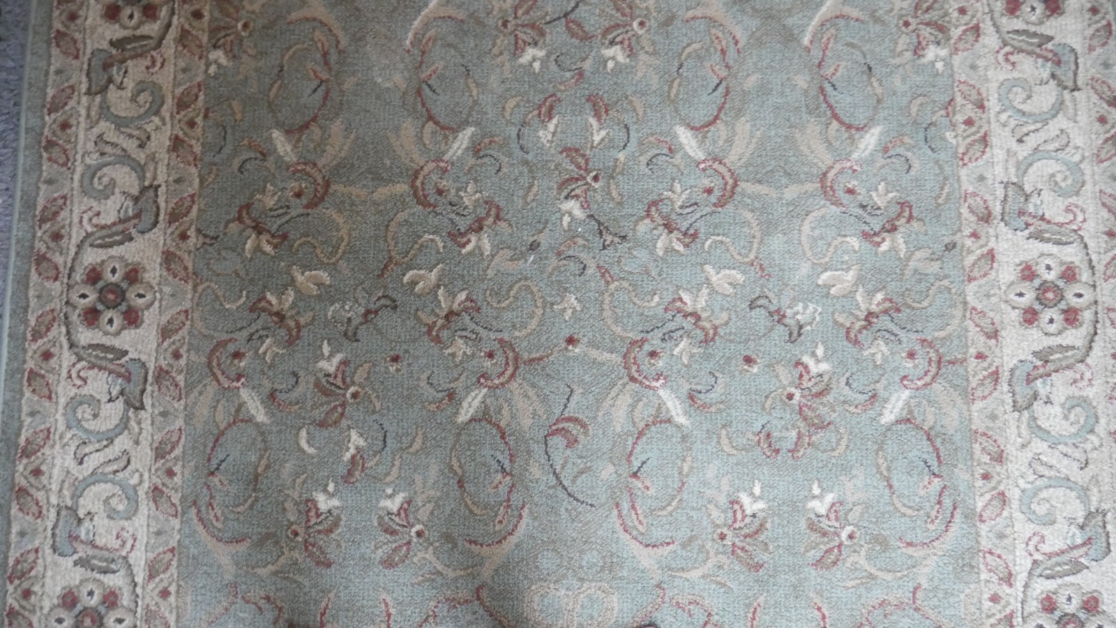 Egyptian Velvet Superior Heritage Oriental Floral Indoor Area Rug, 5′ x 8′ Green