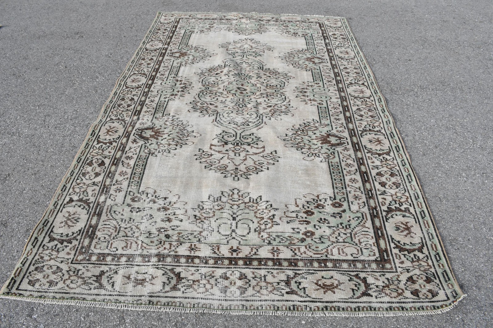5,7×9,5 ft Rug, Large Turkish Rug, Gray Animal Print Rug