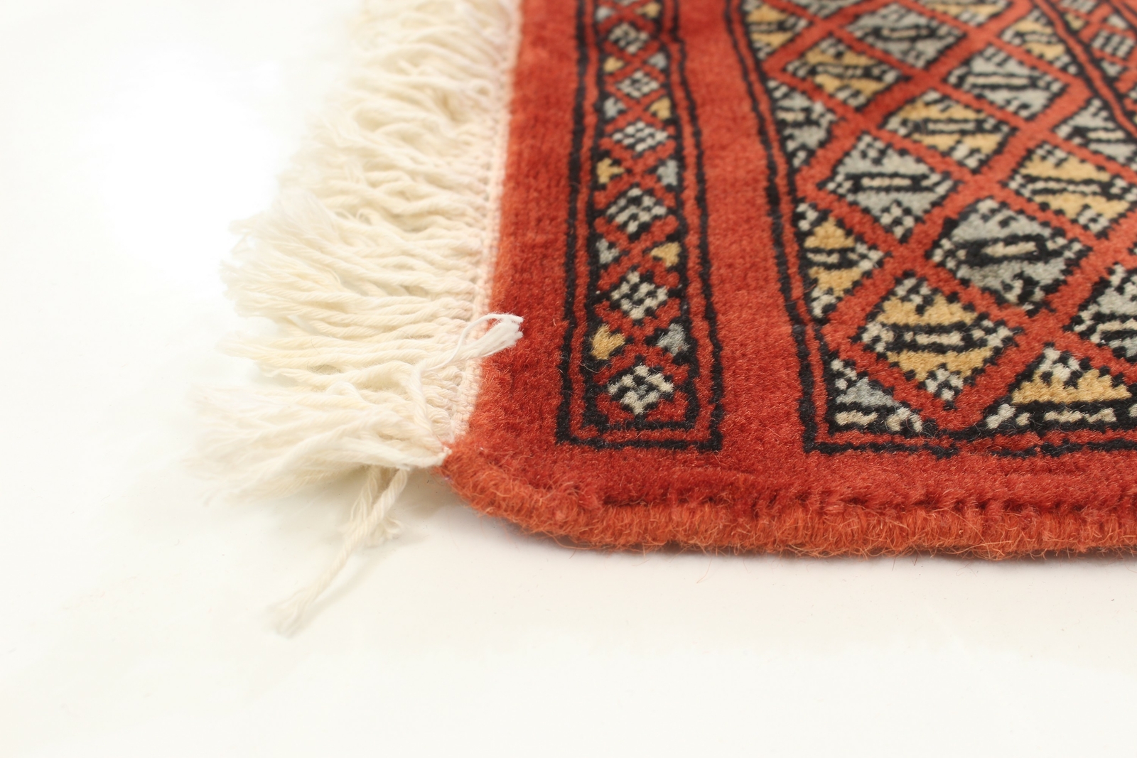 Genuine 2’7″ x 10’2″ Bukhara Area Rug Carpet