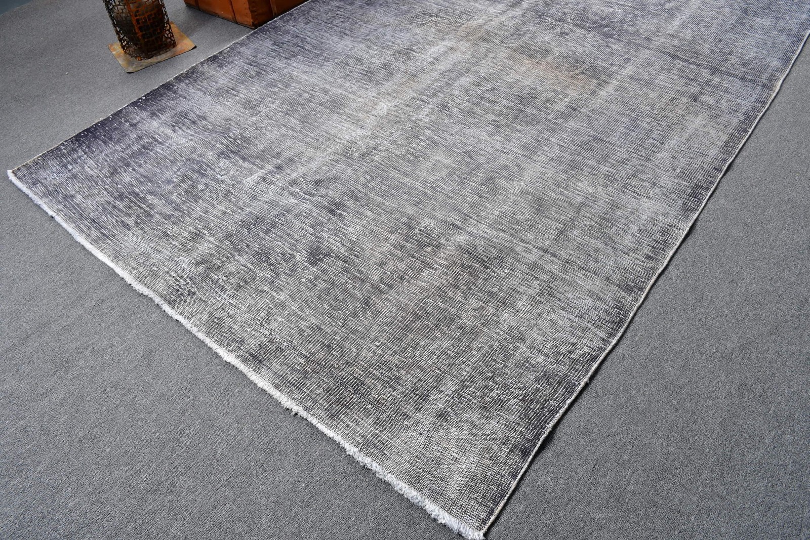 Turkish Vintage Large Rug 6,2×9,6 ft, Gray White Floral Wool Rug