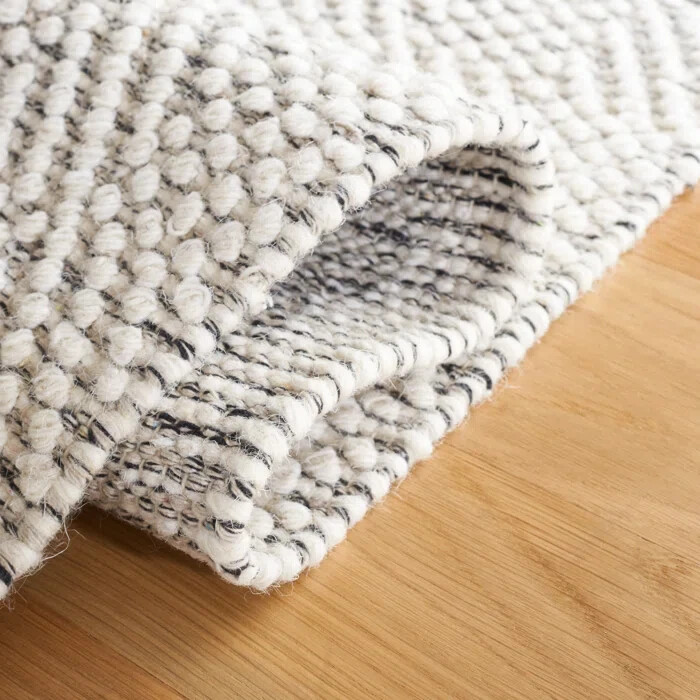 Handwoven Pebble Chunky Loop Indoor Wool Rug, Modern Minimalist Design…