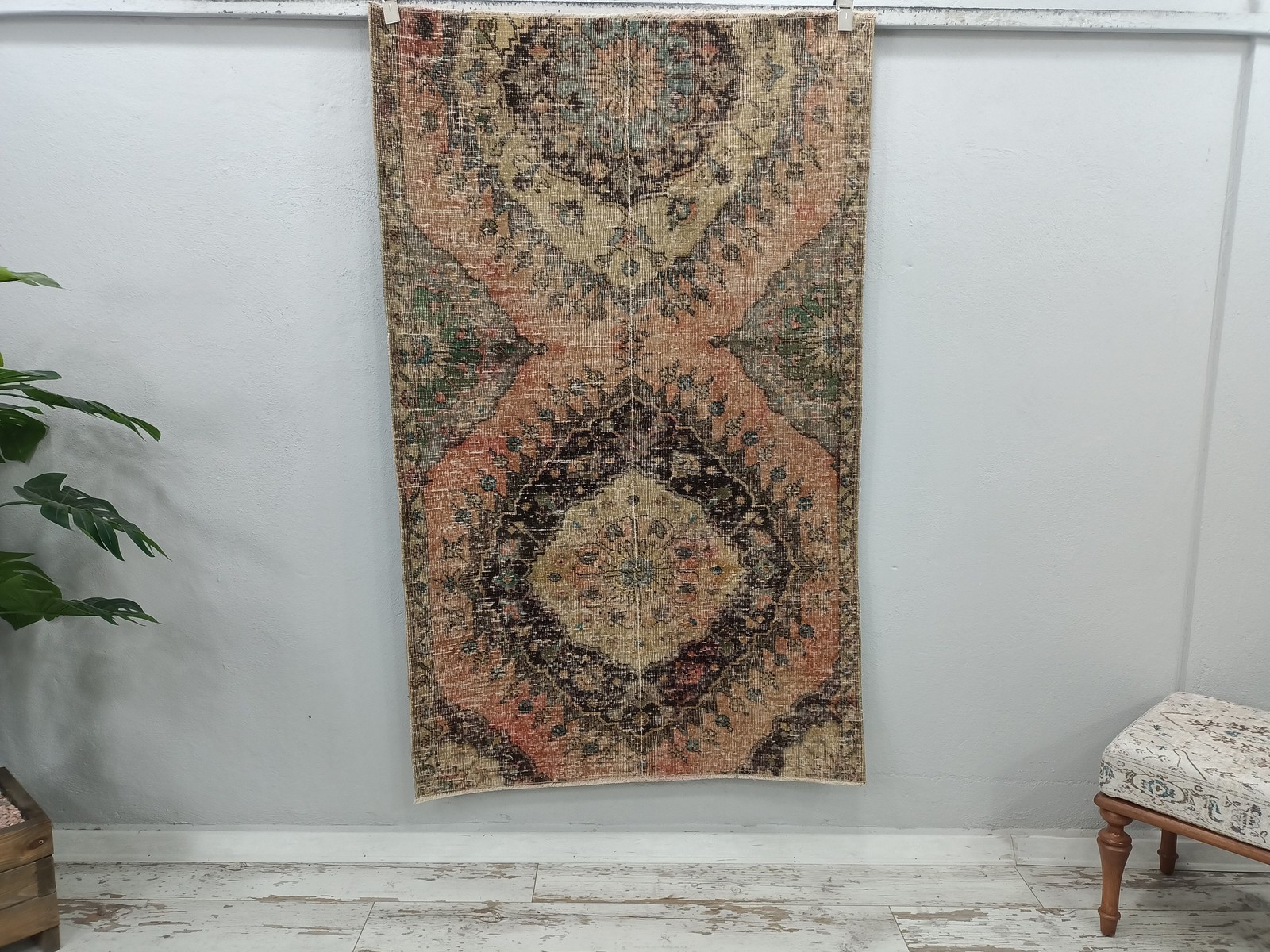 Handmade Oushak Rug Vintage Turkish Wool Multicolor Area Rug 3.7×5.8 Ft