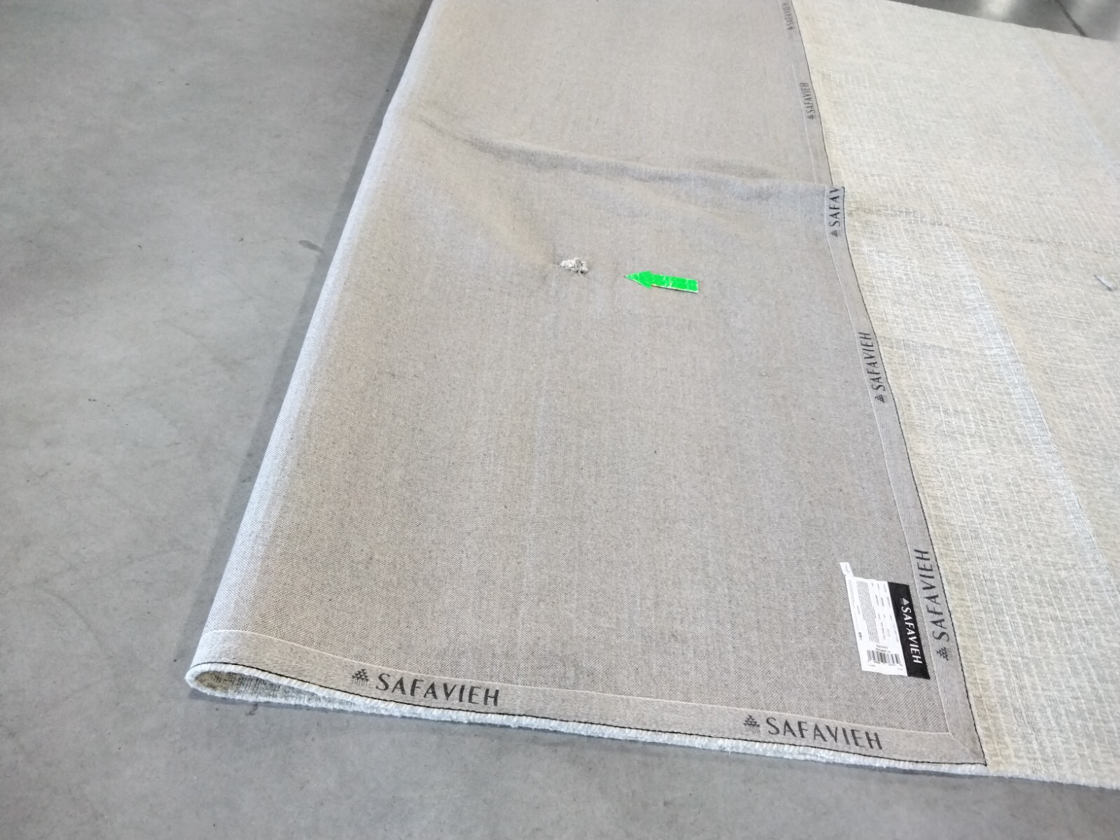 LIGHT GREY / IVORY 10′ X 14′ Hole in Rug, Reduced Price 1172758013 ABT468F-10