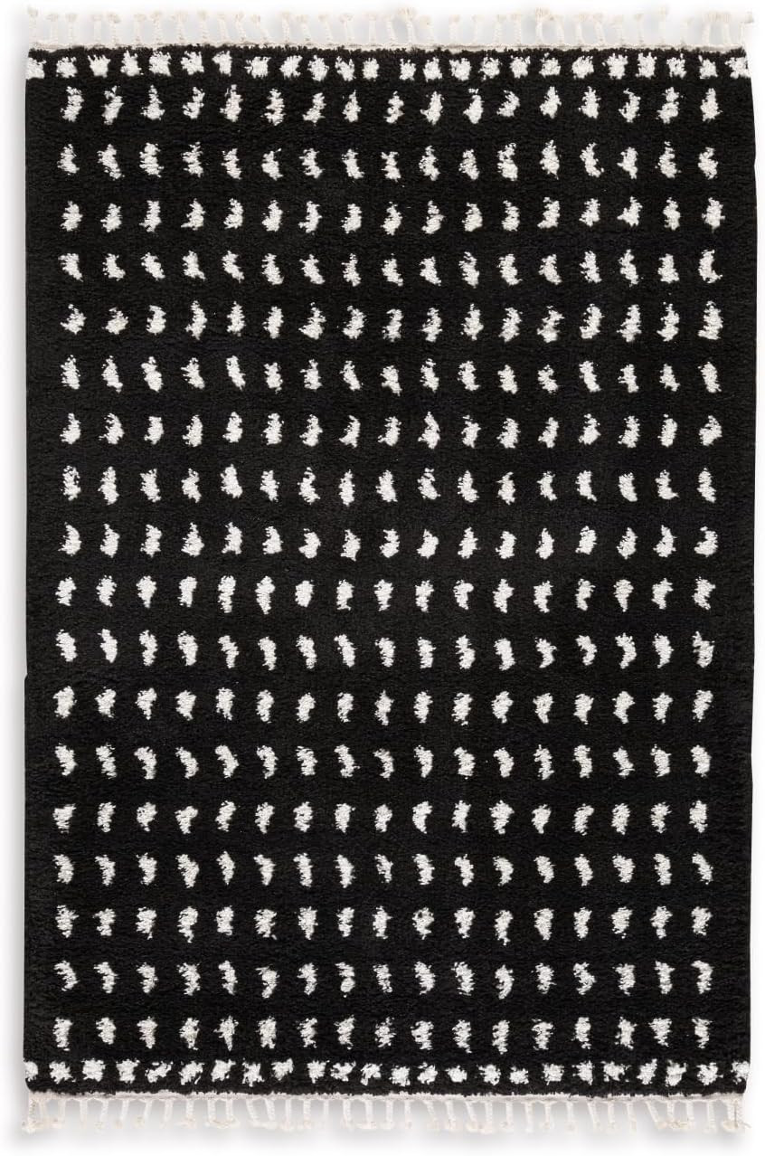 Contemporary 5′ x 7′ Black & White Dot Design Area Rug with Tassel Edge