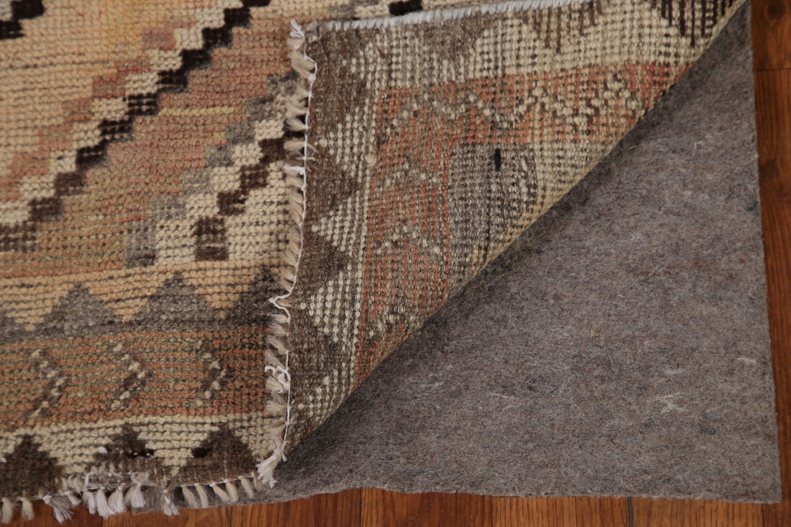 Vintage Muted Tribal Lori Geometric Area Rug 4’x6′ Wool Handmade Nomad Carpet