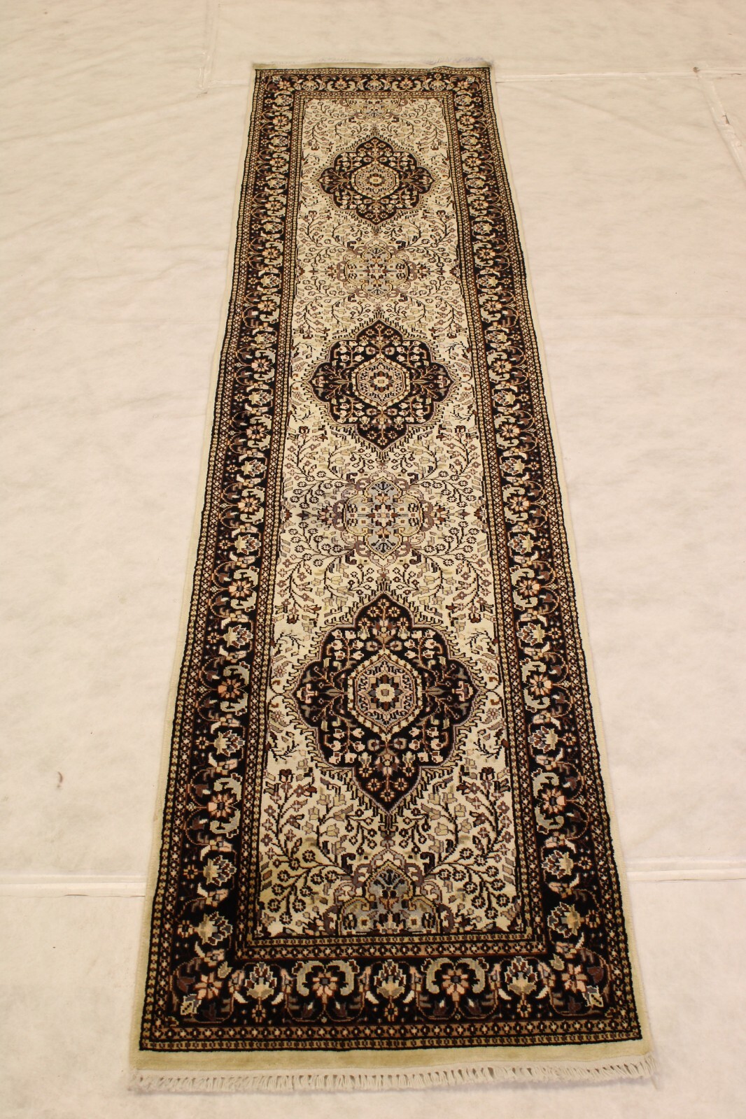 2’6″ x 10’11” Ft Jammu Vegetable Dye Hand Knotted Oriental Authentic Runner Rug