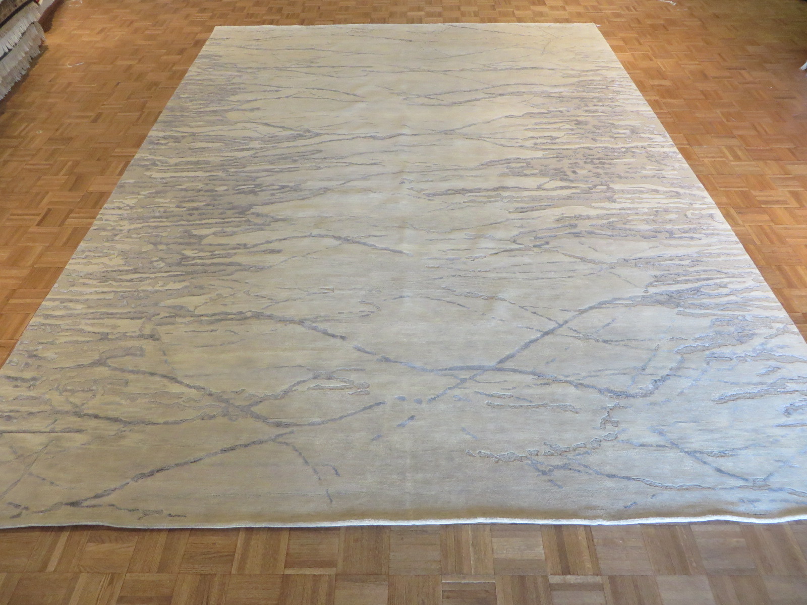 10 X 14 Hand Knotted Ivory Modern Wool & Silk Oriental Rug G3552