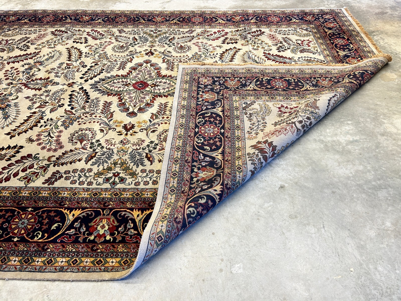 8’8″x11’8″ Hand-Knotted 100% Lamb Wool Sarouke Design Carpet – Area Rug