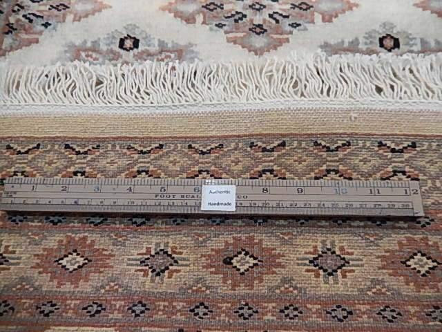 Ivory Silk Silk & Wool Handmade 3 x 4 Cosmic Latte Rug
