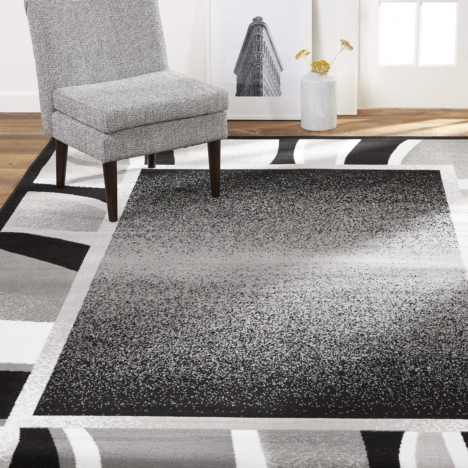 Lyndhurst Rotana Modern Area Rug, Contemporary Black/Gray 5’2×7’4