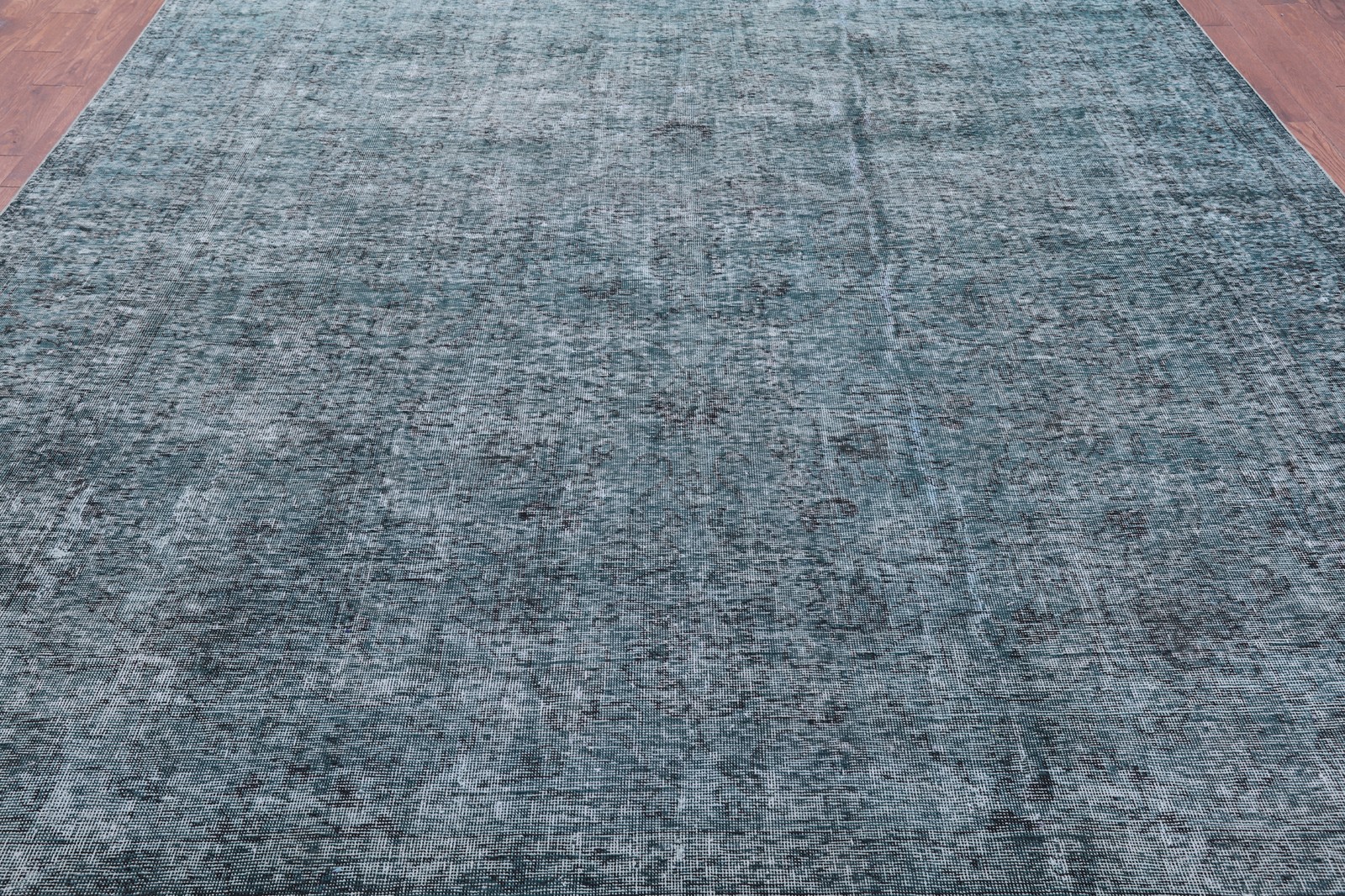9′ 9″ X 12′ 8″ Overdyed Hand Knotted Rug – Q19617