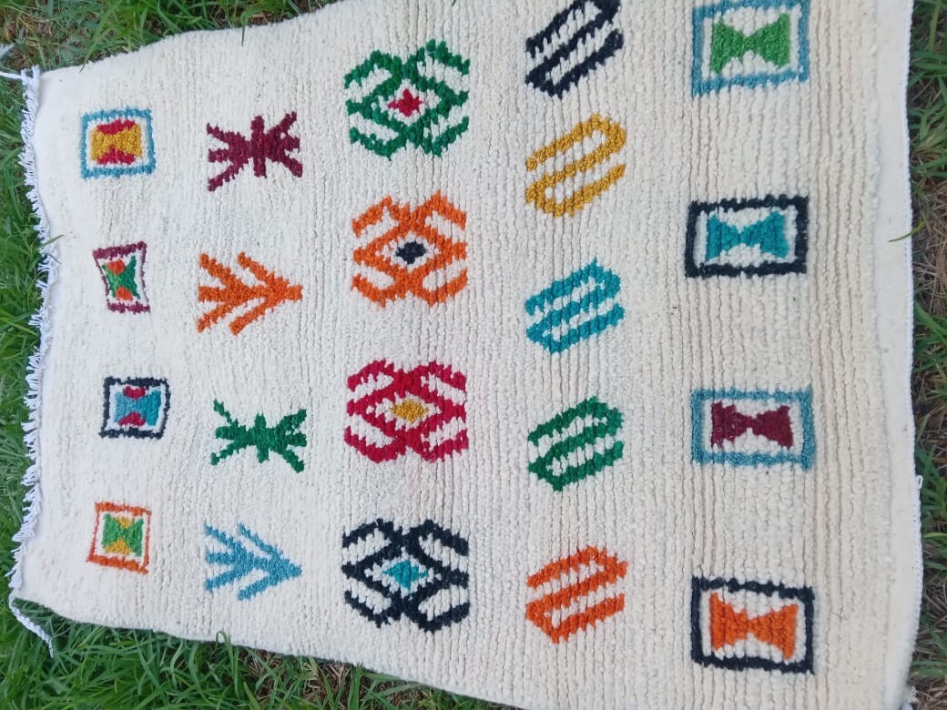 Rug Handmade Moroccan Vintage Rug Geometric Berber Multicolor Carpet 3’2″x4’5″ft