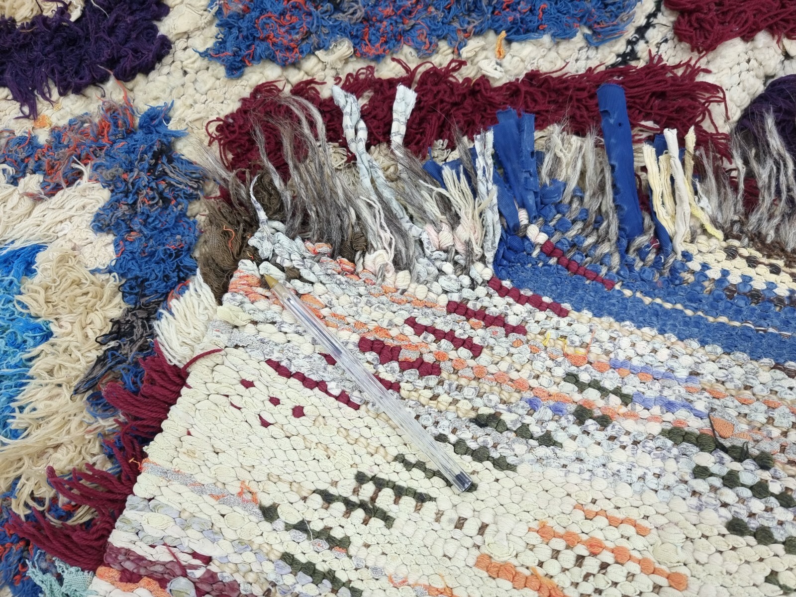 Moroccan Handmade Vintage Rug 2’6″x6’8″ Berber Geometric White Blue Cotton Rug