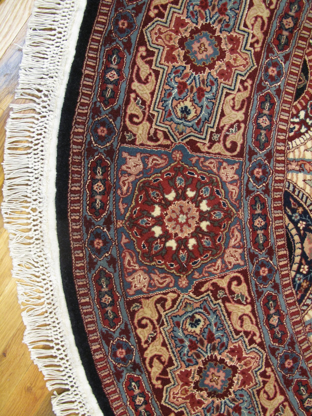 8 x 8 Fine Quality Wool and Silk Dom Esfahaan Round Rug #PIX-26301