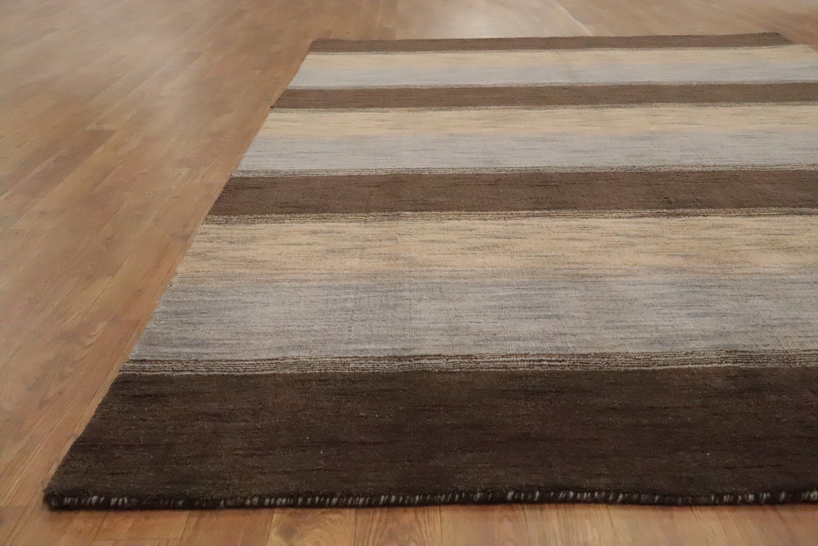 Striped High-quality Hand-woven Wool Rug Durable Gabbeh Rug 6×8 ft