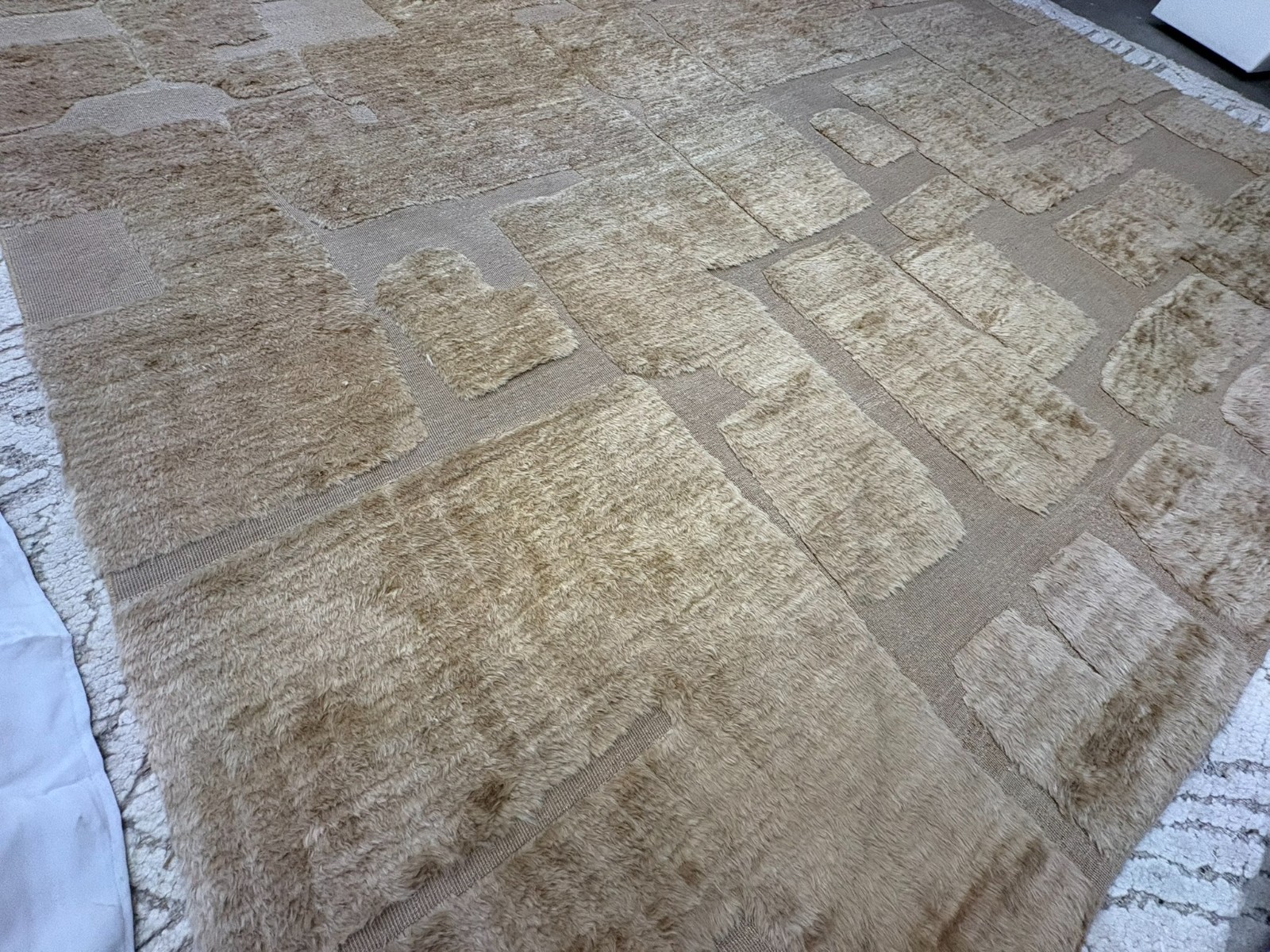 RH Ilyas Hand-Knotted Wool Rug — 10′ × 14′ Camel | 100% Wool | Sculpted Texture