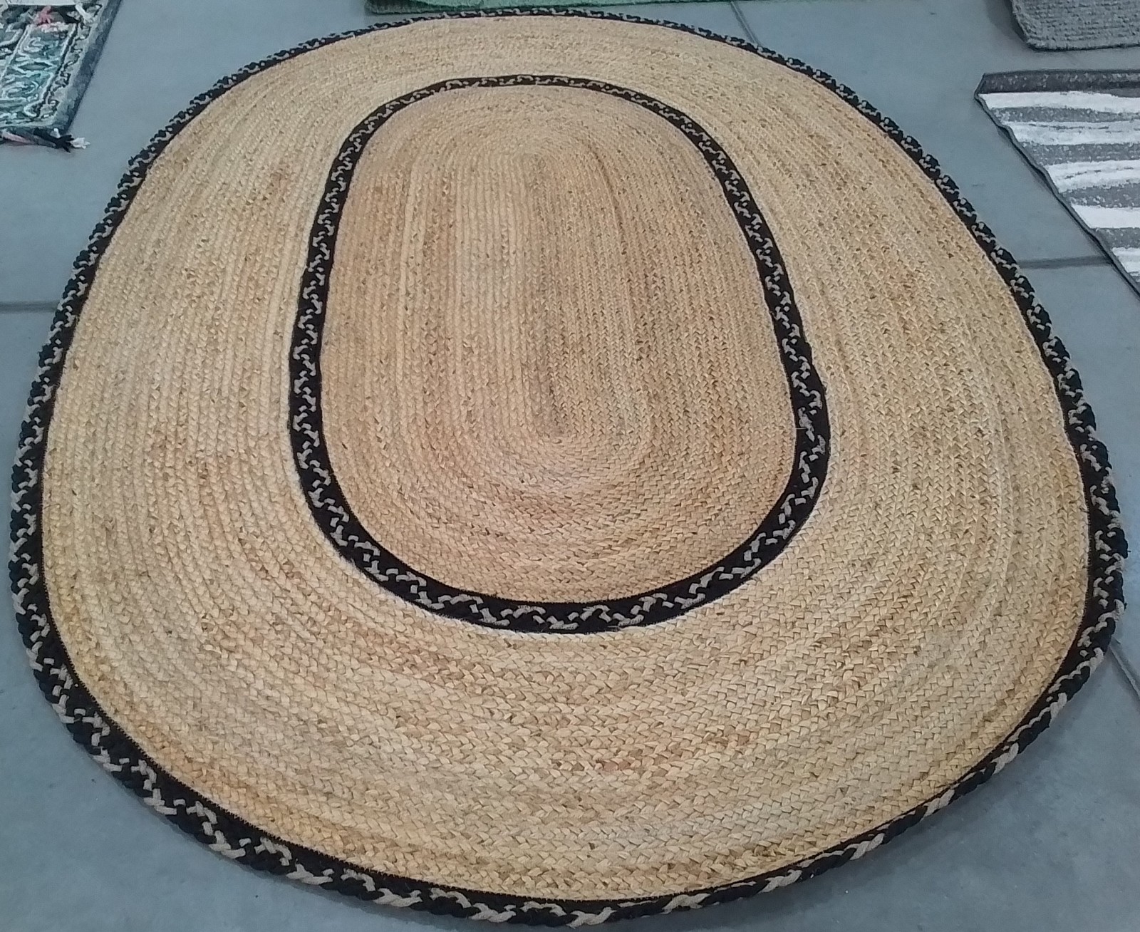NATURAL / BLACK 6′-0″ x 9′-0″ Flaw in Rug, Reduced Price 1172805529 NFB260Z-6OV