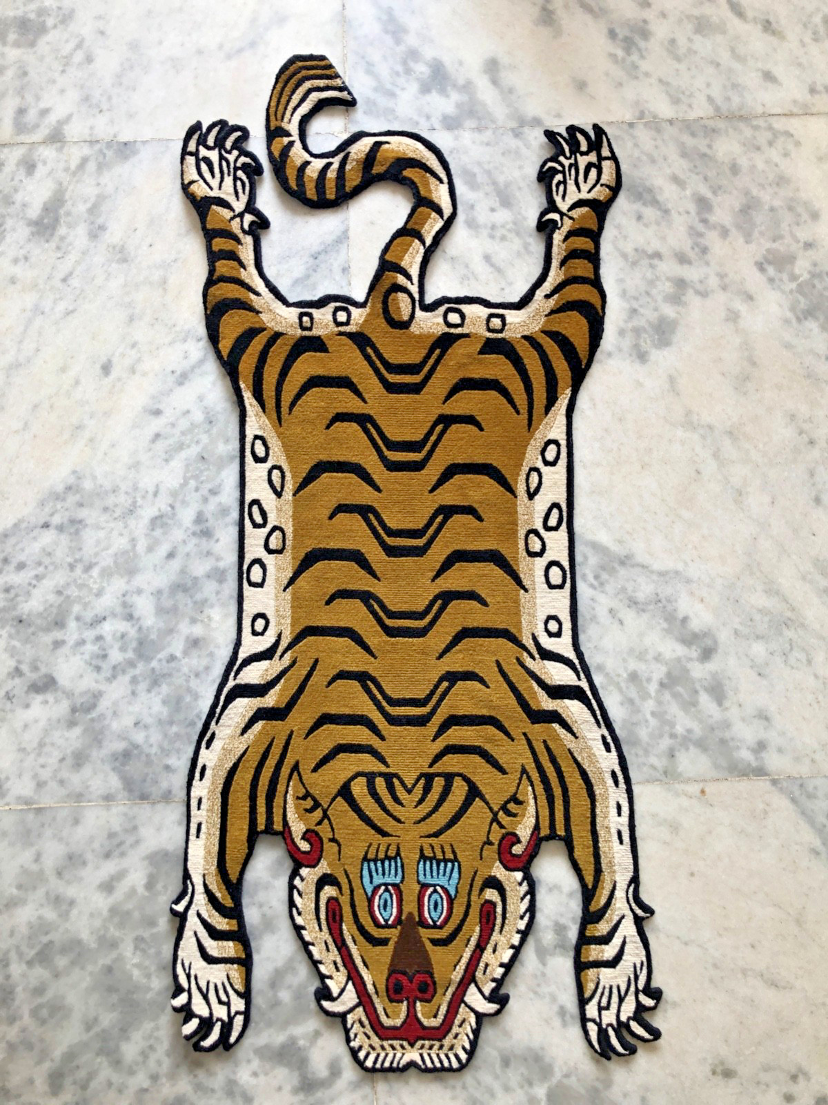 Hand knotted Tibetan Tiger medium skin Rug ( 70 cm × 140 cm )