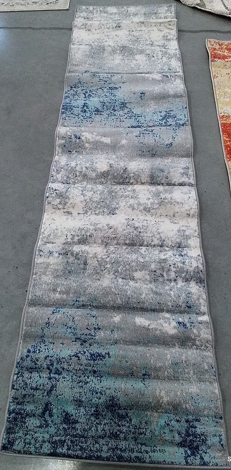 LIGHT GREY / BLUE 2′-0″ x 8′-0″ Flaw in Rug, Reduced Price 1172781147 BNT822F-28