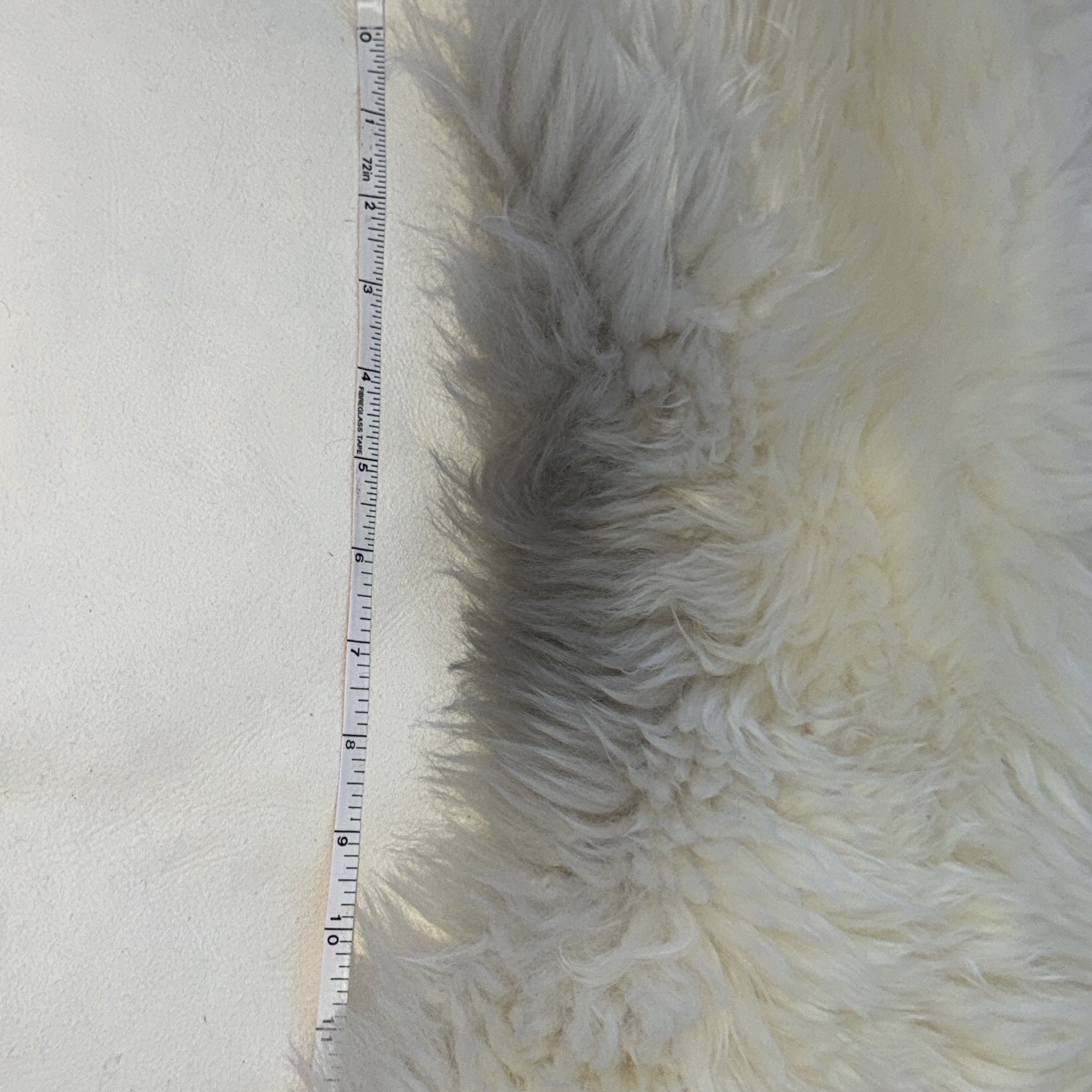 NWD $245 Ugg Sheepskin Double Area Rug Snow White 2 ft X 6 ft