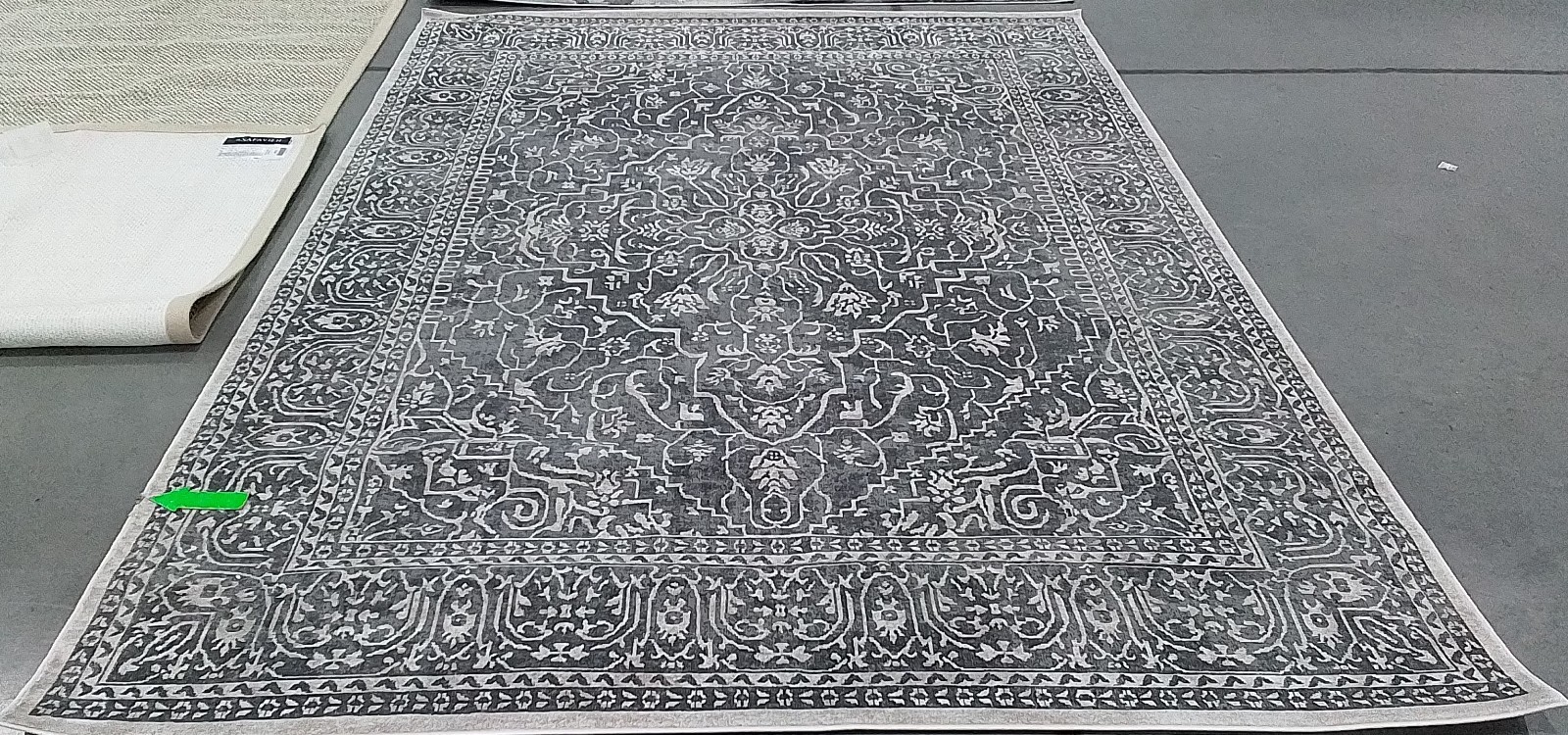 DARK GREY / CREAM 8′-0″ x 10′-0″ Damaged Rug, Reduced Price 1172786218 RFT670B-8