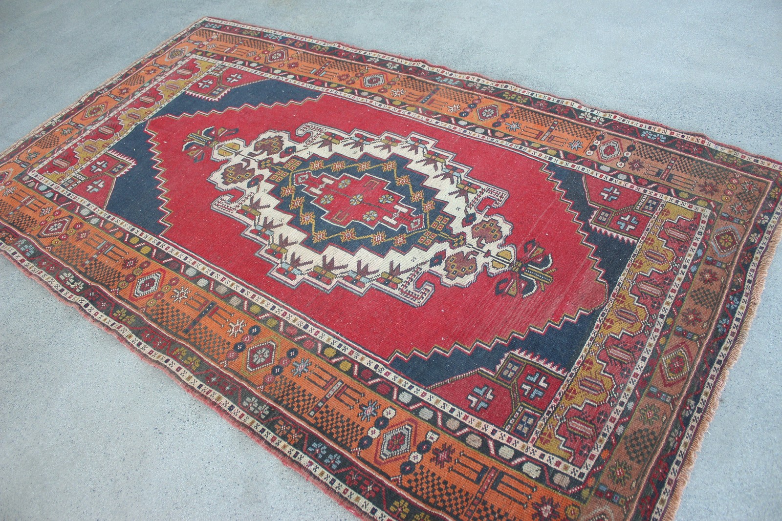 Vintage Large Rug 4,8×8,4 ft, Red Check Turkish Wool Rug