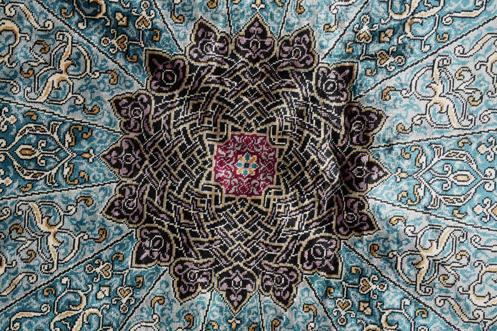 5 x 5 Feet Round Silk Rug #PIX-59494