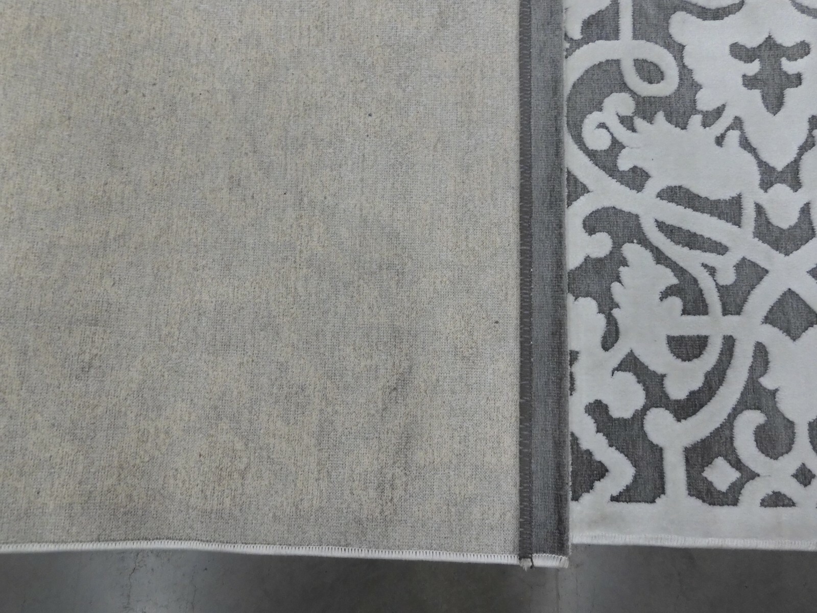 IVORY / DARK GREY 3′-1″ X 4′-7″ Stained Rug, Reduced Price 1172628278 PARB636C-3