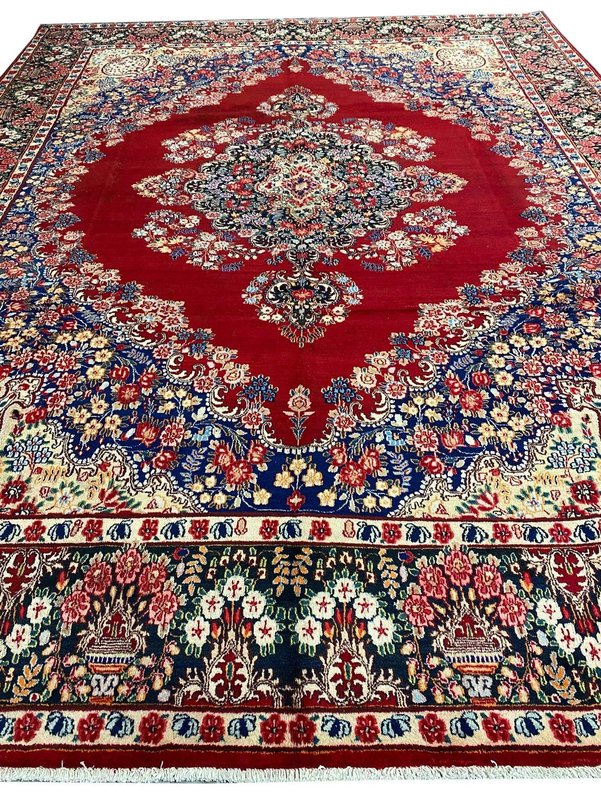 10 x 13 Perrsian Kermaan Rug 1980’s Open Field #F-6988