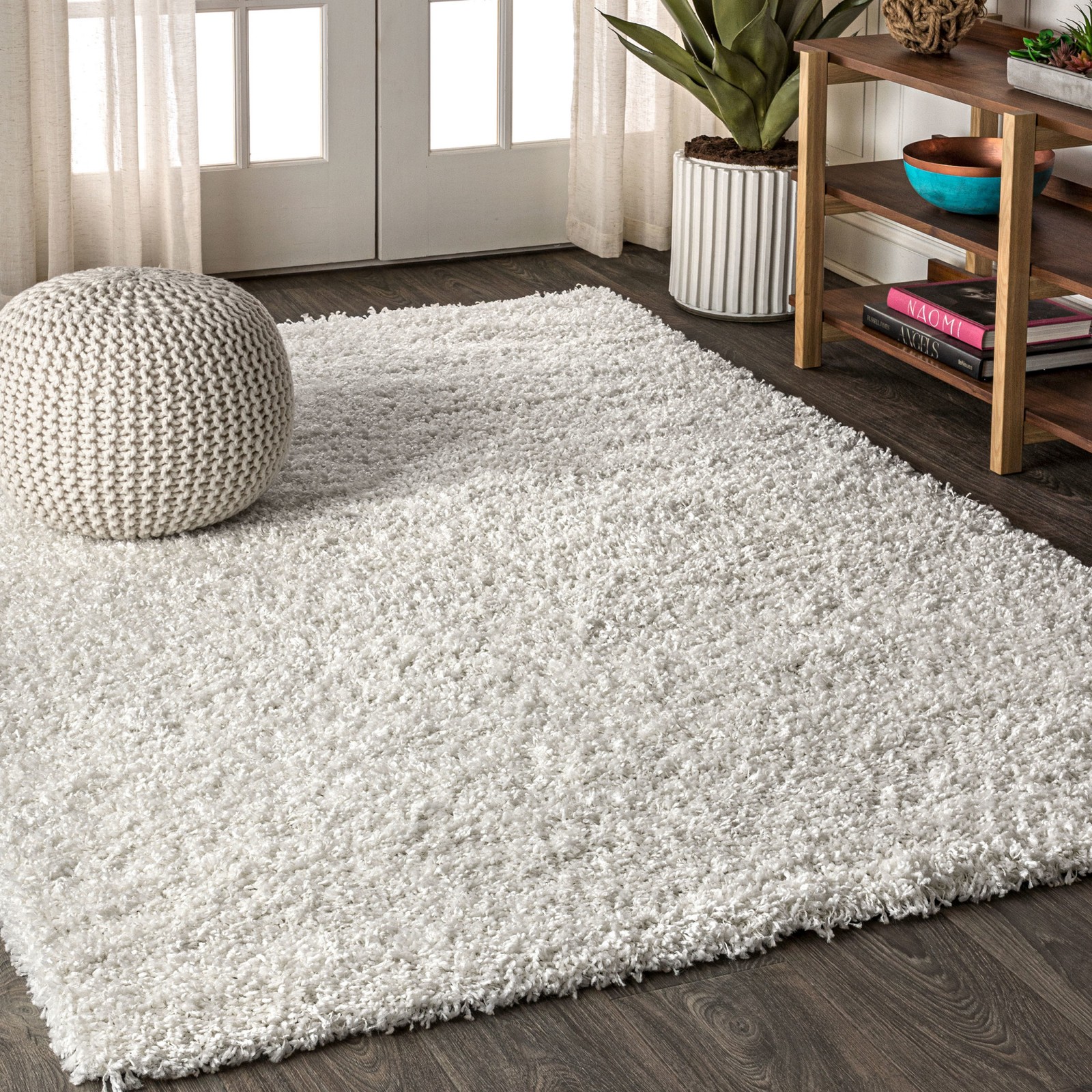 JONATHAN Y Lighting MCR106-3 Mercer Shag 3′ x 5′ Shag – White