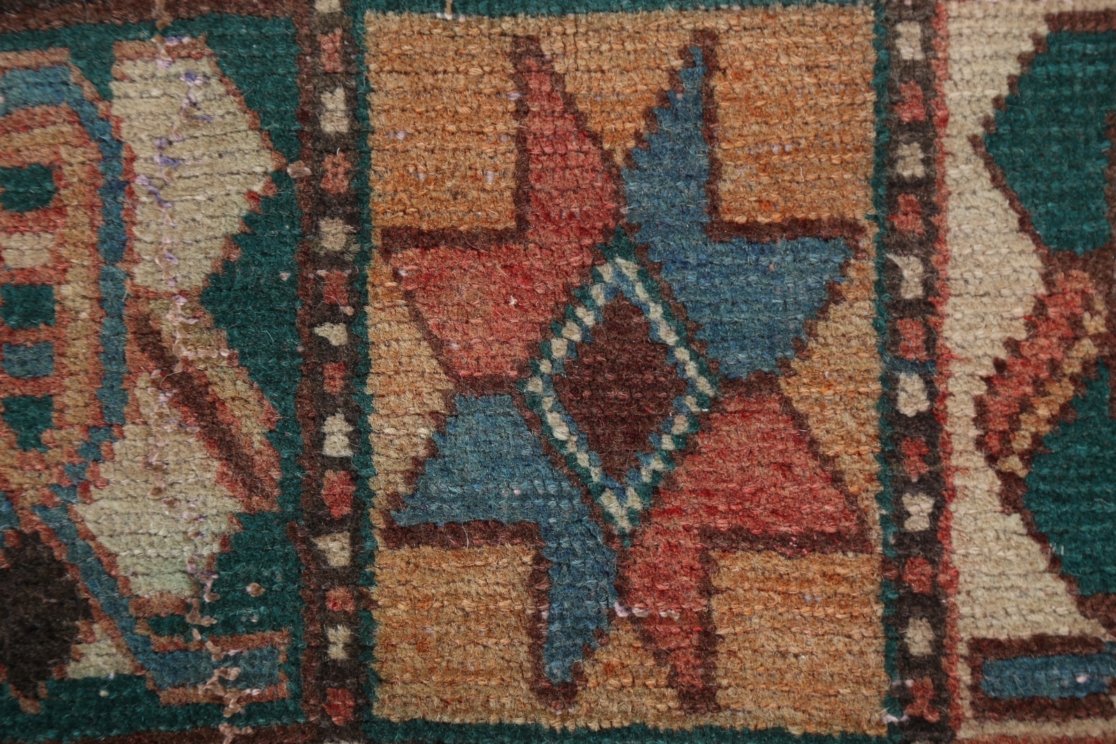 Vintage Garden Design Bakhtiari Tribal Traditional Hand-knotted Area Rug 5×9
