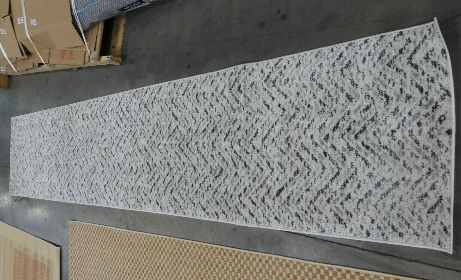 CHARCOAL 2′-6″ X 12′ Loose Threads Rug Reduced Price 1172604015 ADR104N-212