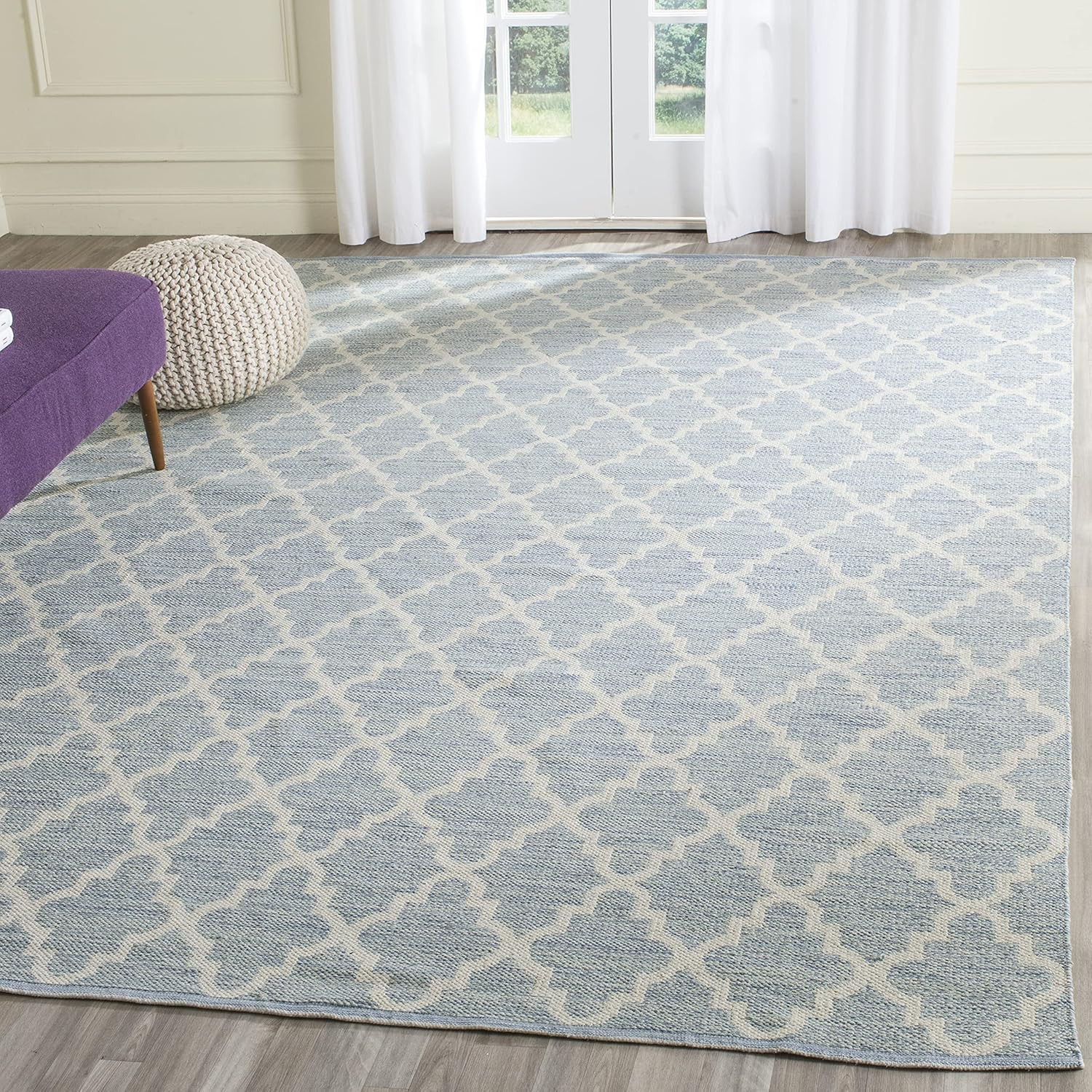 Handmade Light Blue & Ivory Area Rug 8×10 – Montauk Trellis Design