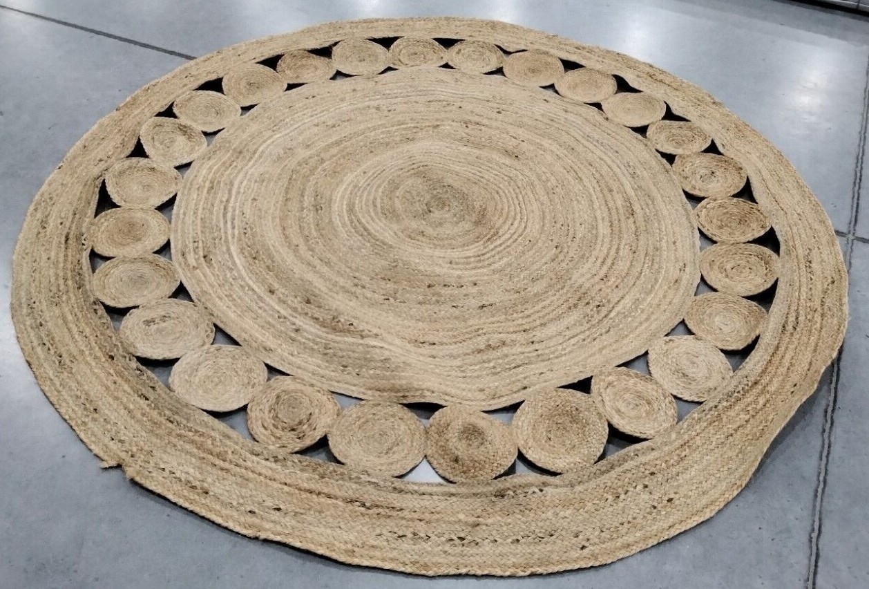NATURAL 6′-6″ X 6′-6″ Damaged Binding Rug, Reduced Price 1172720420 NF364A-7R