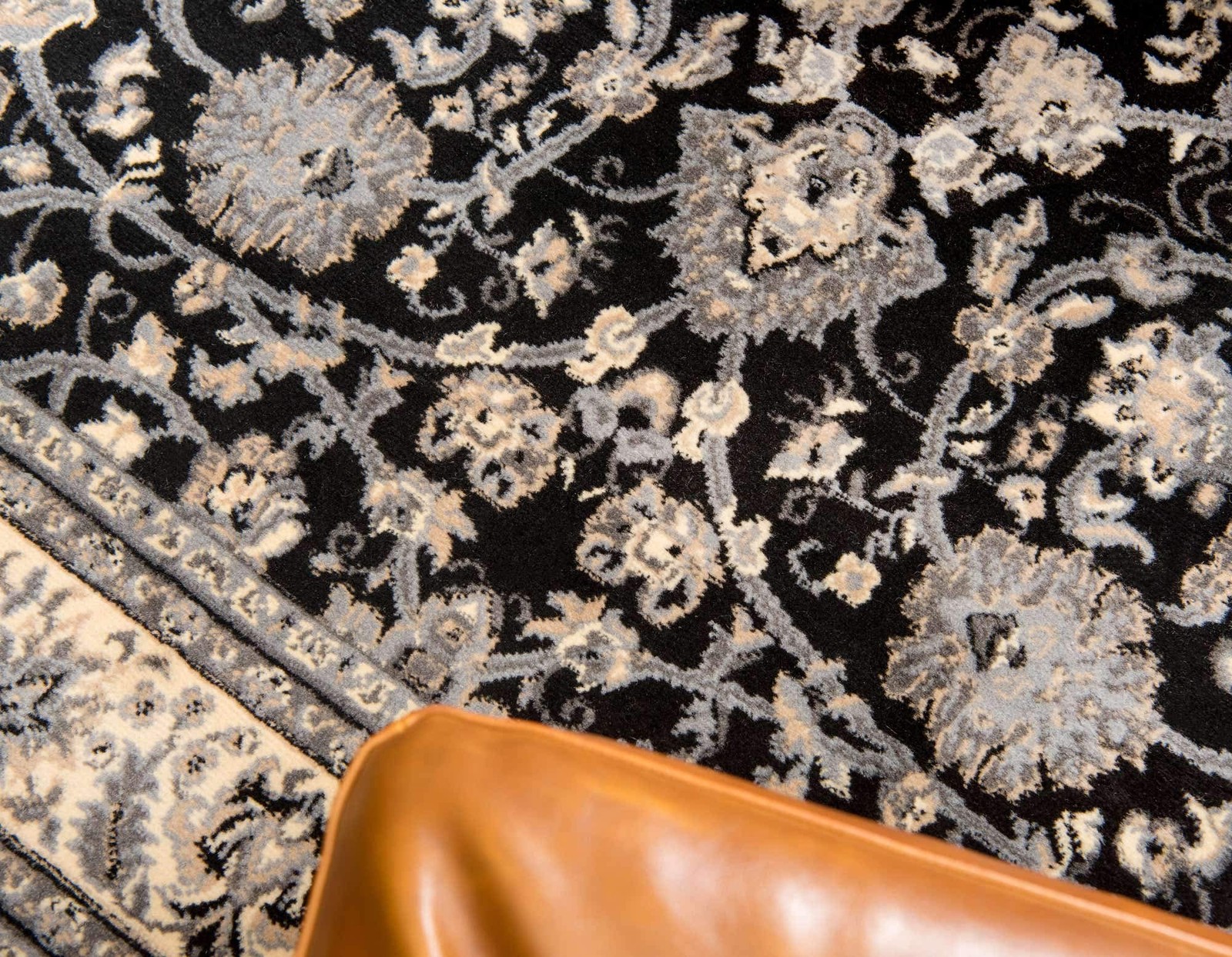 Sialk Hill Collection Area Rug Washington (2 2 x 3 1 Rectangle Black/Gray)