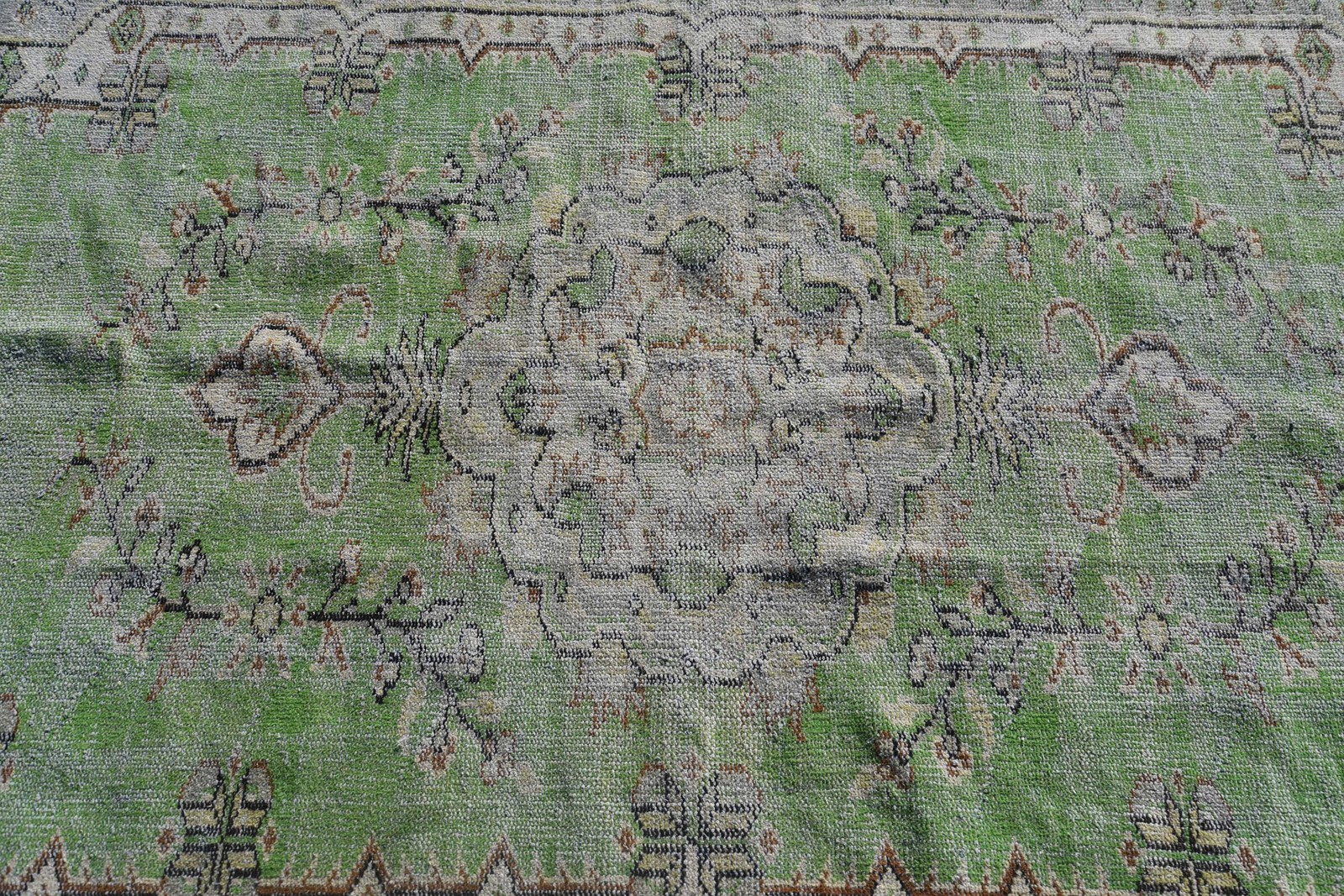 Vintage 5,3×9,4 ft Rug, Turkish Rug, Green Striped Rug Wool