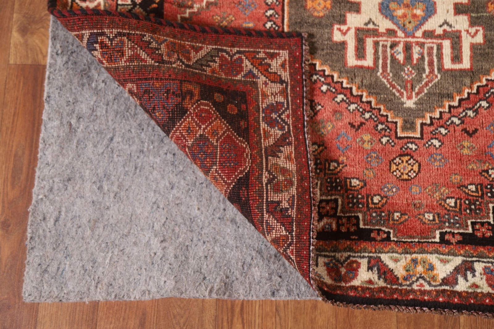 Vintage Nomadic Abadeh Nafar Geometric Area Rug 4’x5′ Wool Hand-knotted Carpet